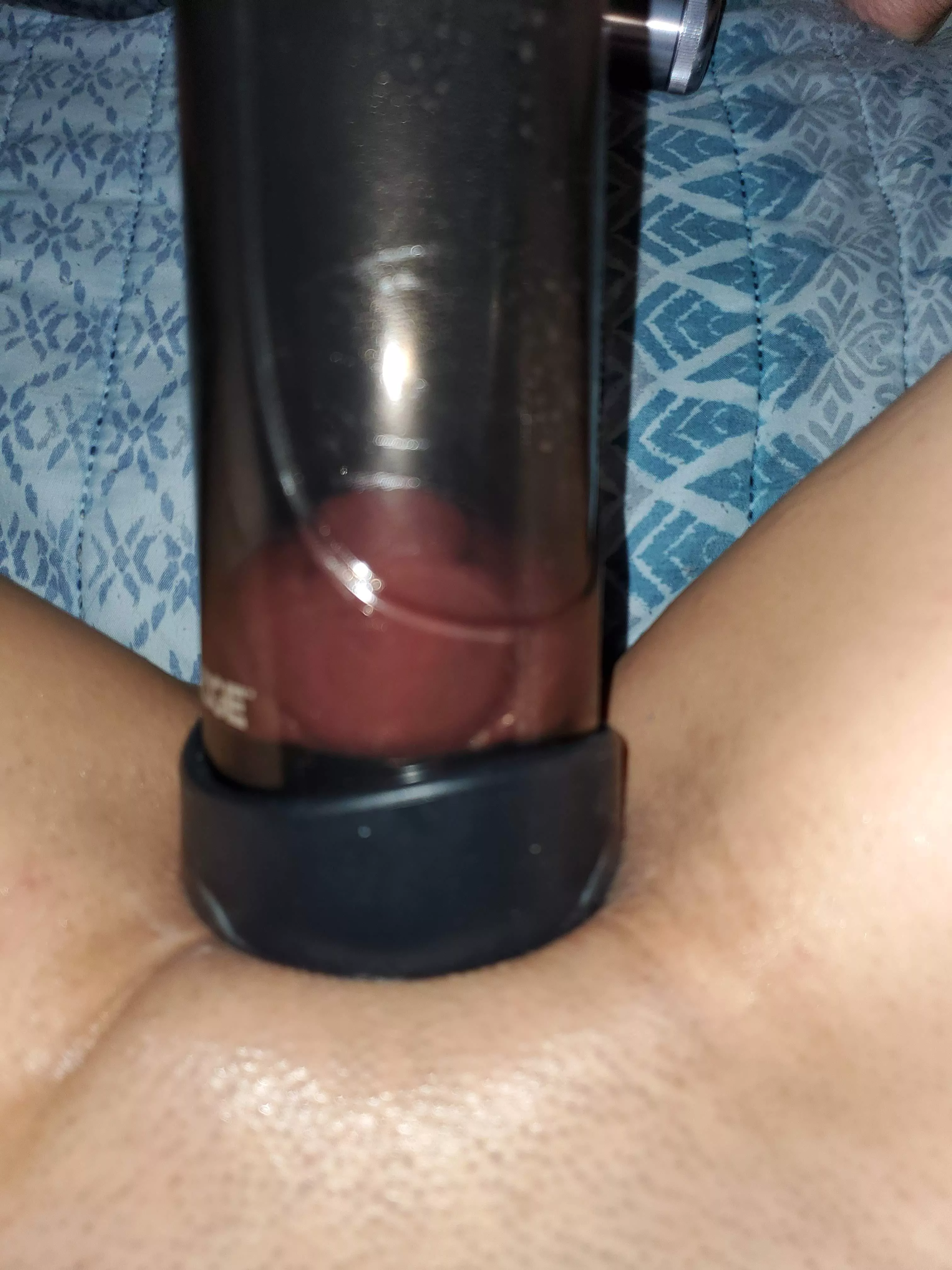 Anyone try using a penis pump on their pussy? If you want it super fat, this works best imo