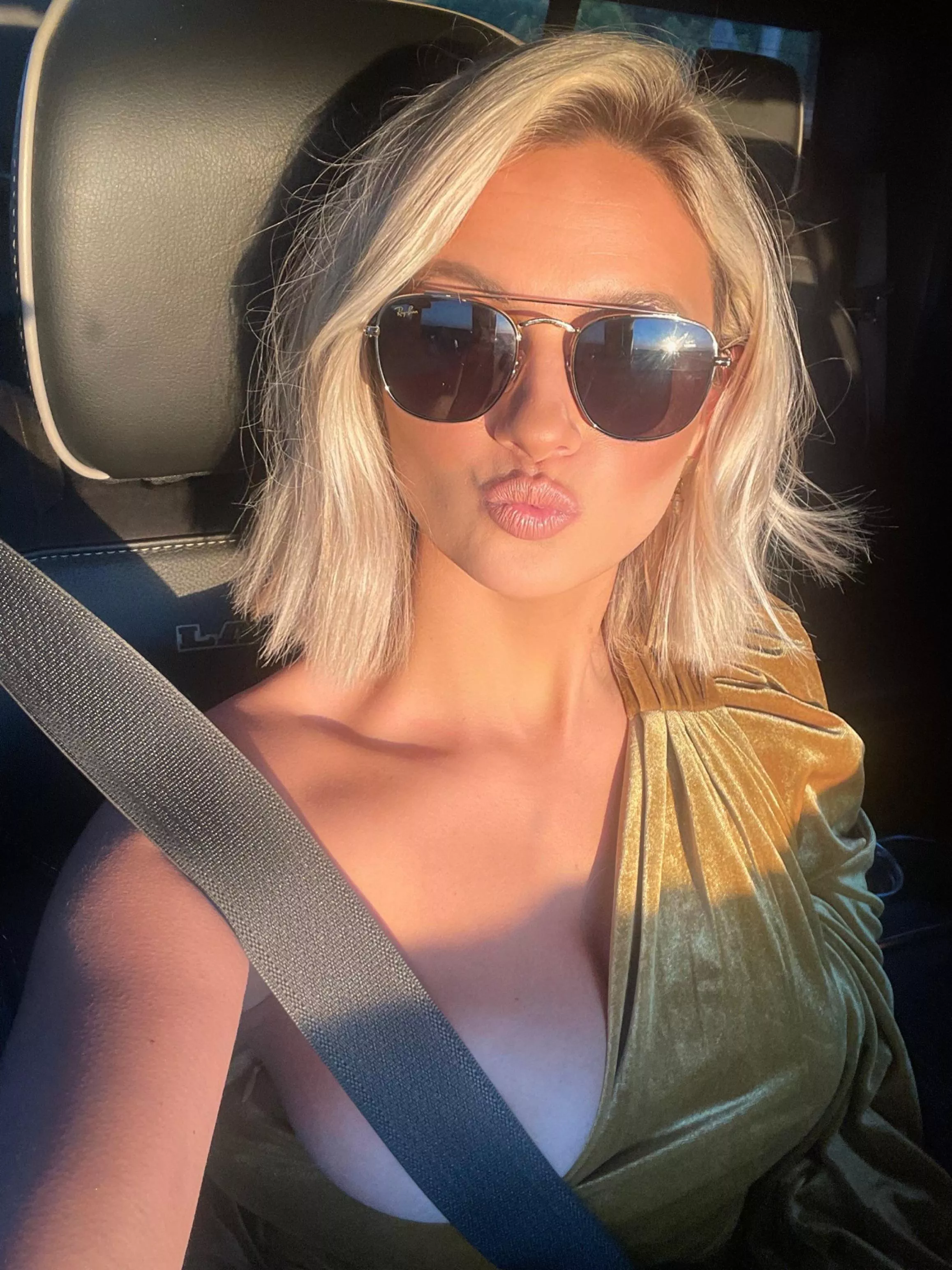 Blondes have more fun ;)