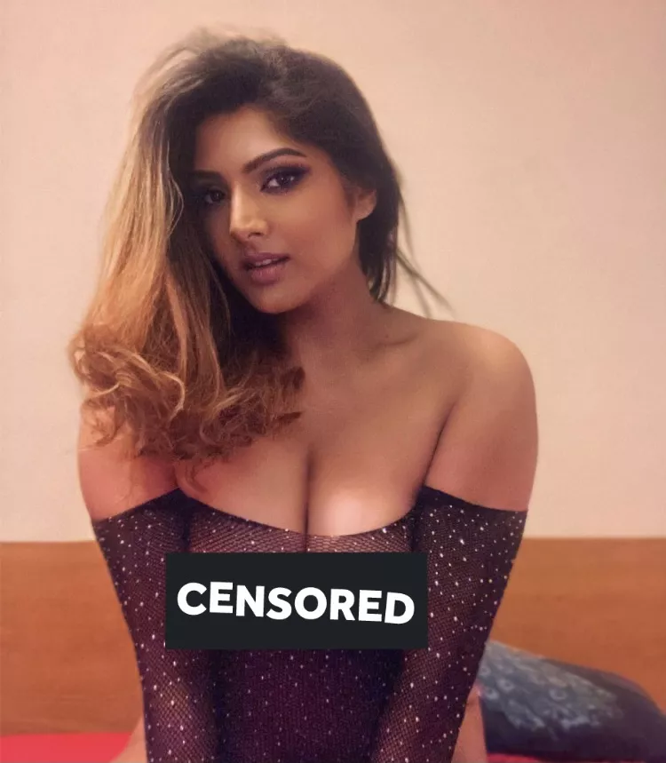 [f] This Halloween let me be your nightmare 😈