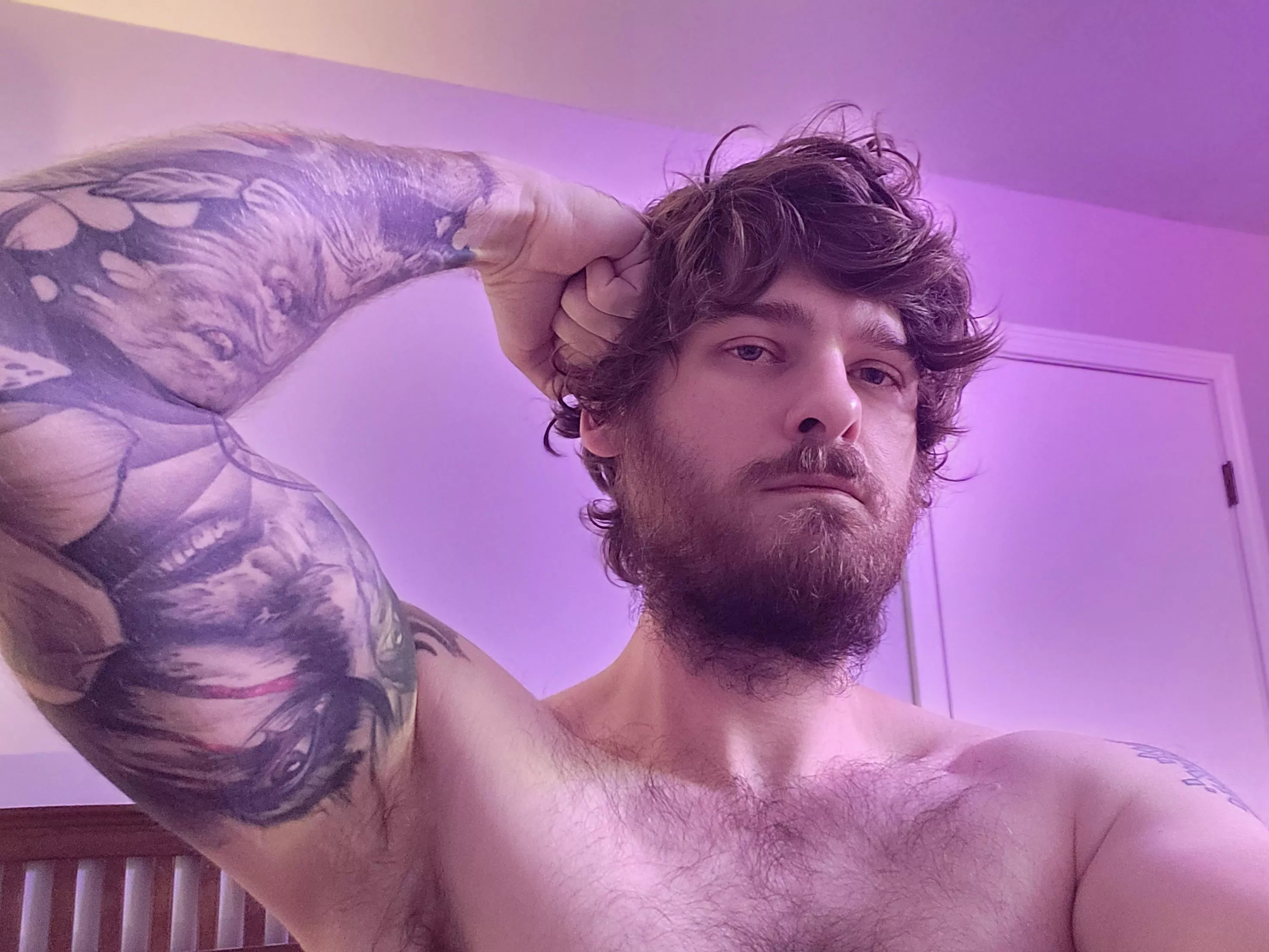 Feeling my bed head before the gym