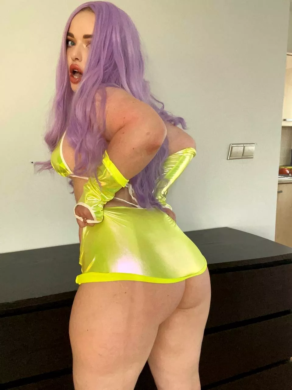 Guys who lick both of my holes get inside me