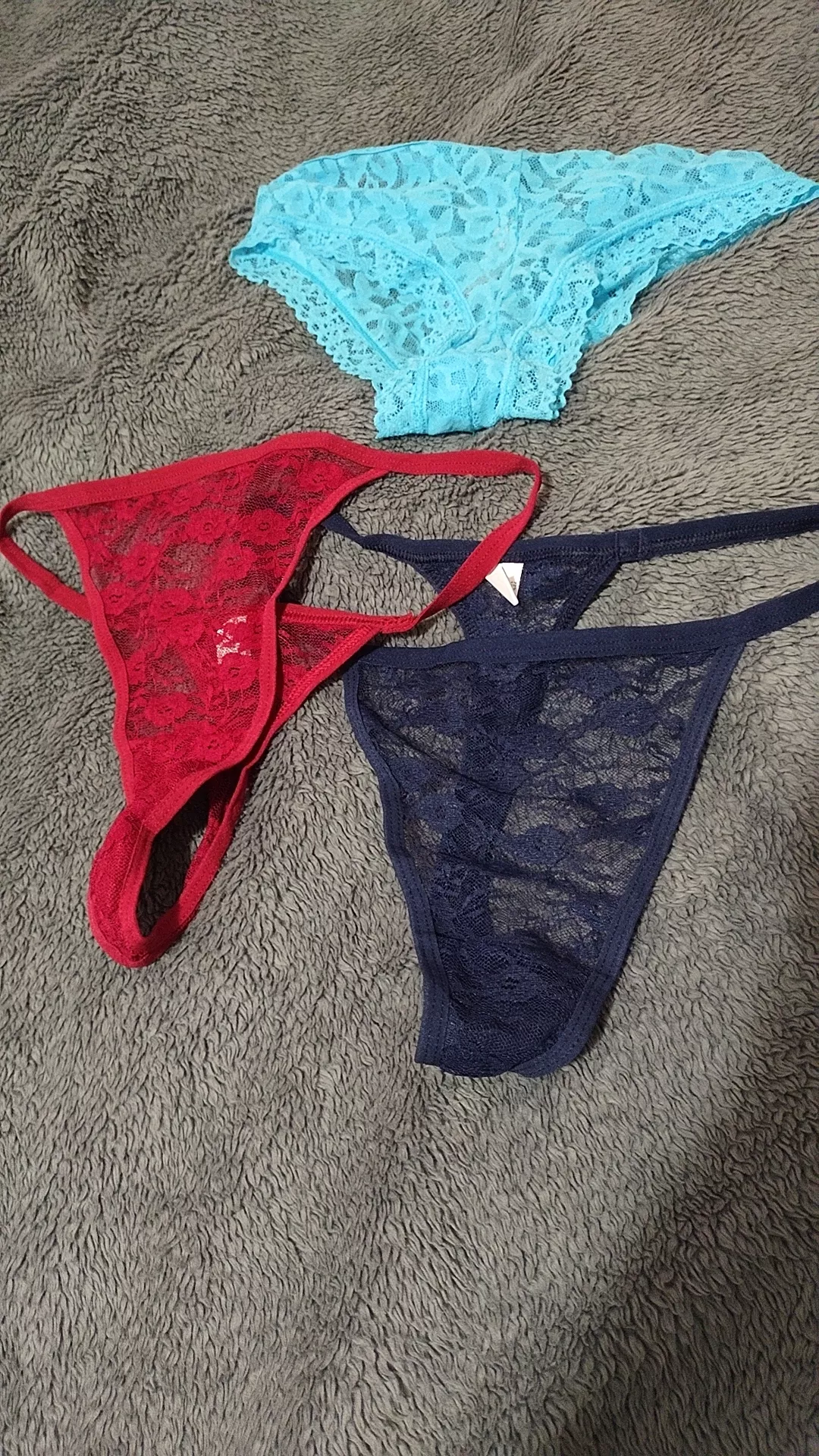 help me choose 😘💕💕💕