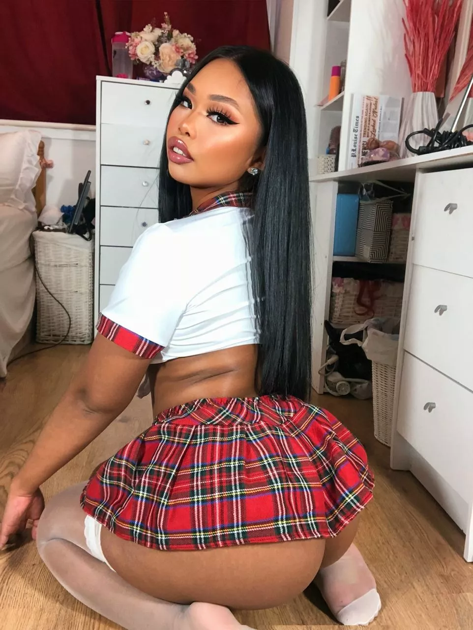 Hope you don't mind me wearing clothes like this for our first date