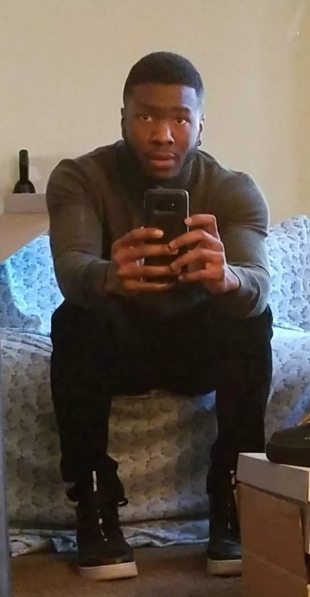 I'm probably the easiest guy to talk to, and Ive been told I have a versatile personality. I want to know if I'm a catch 🥺