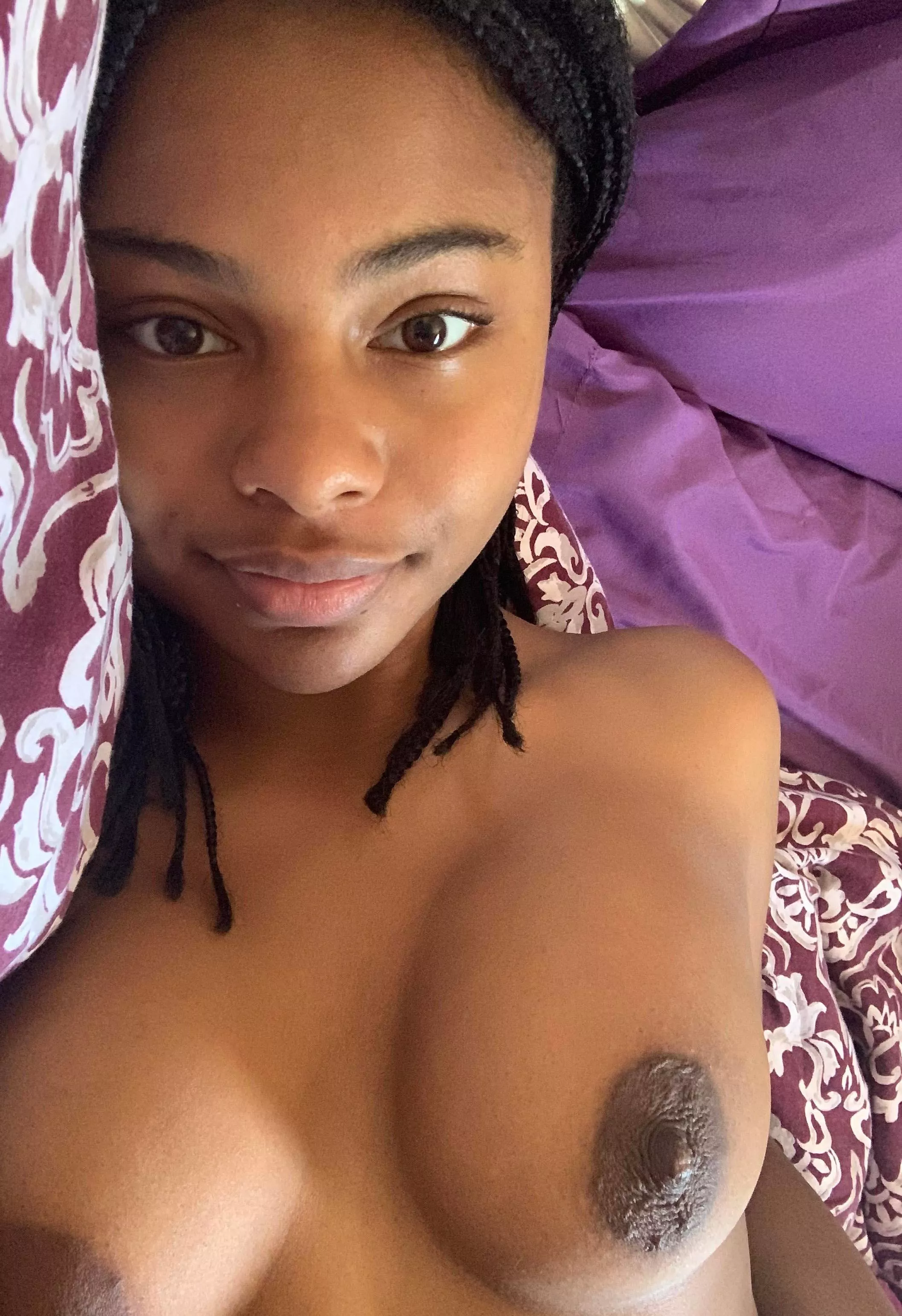 let me be your dream🥴