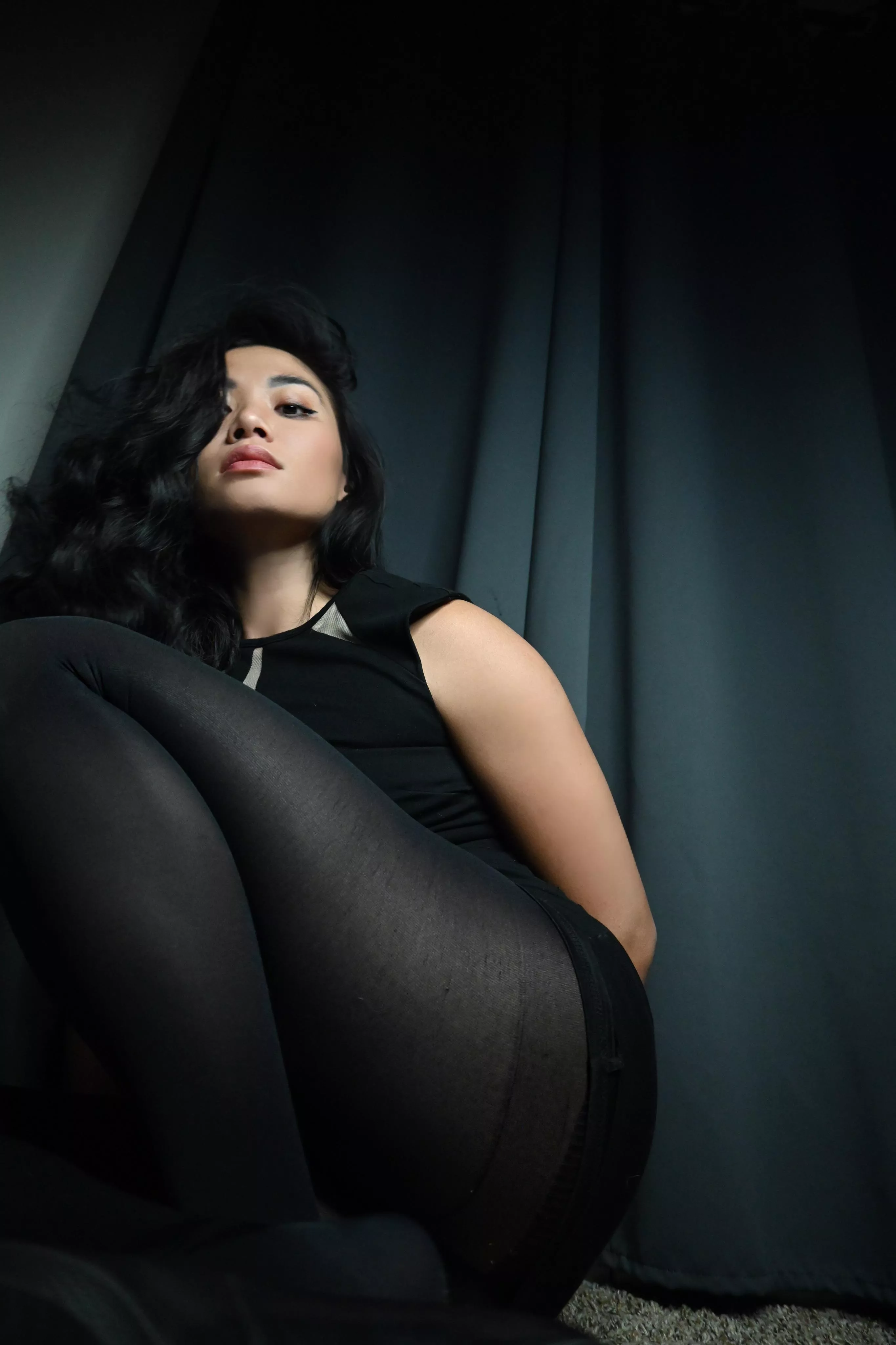 Opaque black pantyhose 🖤