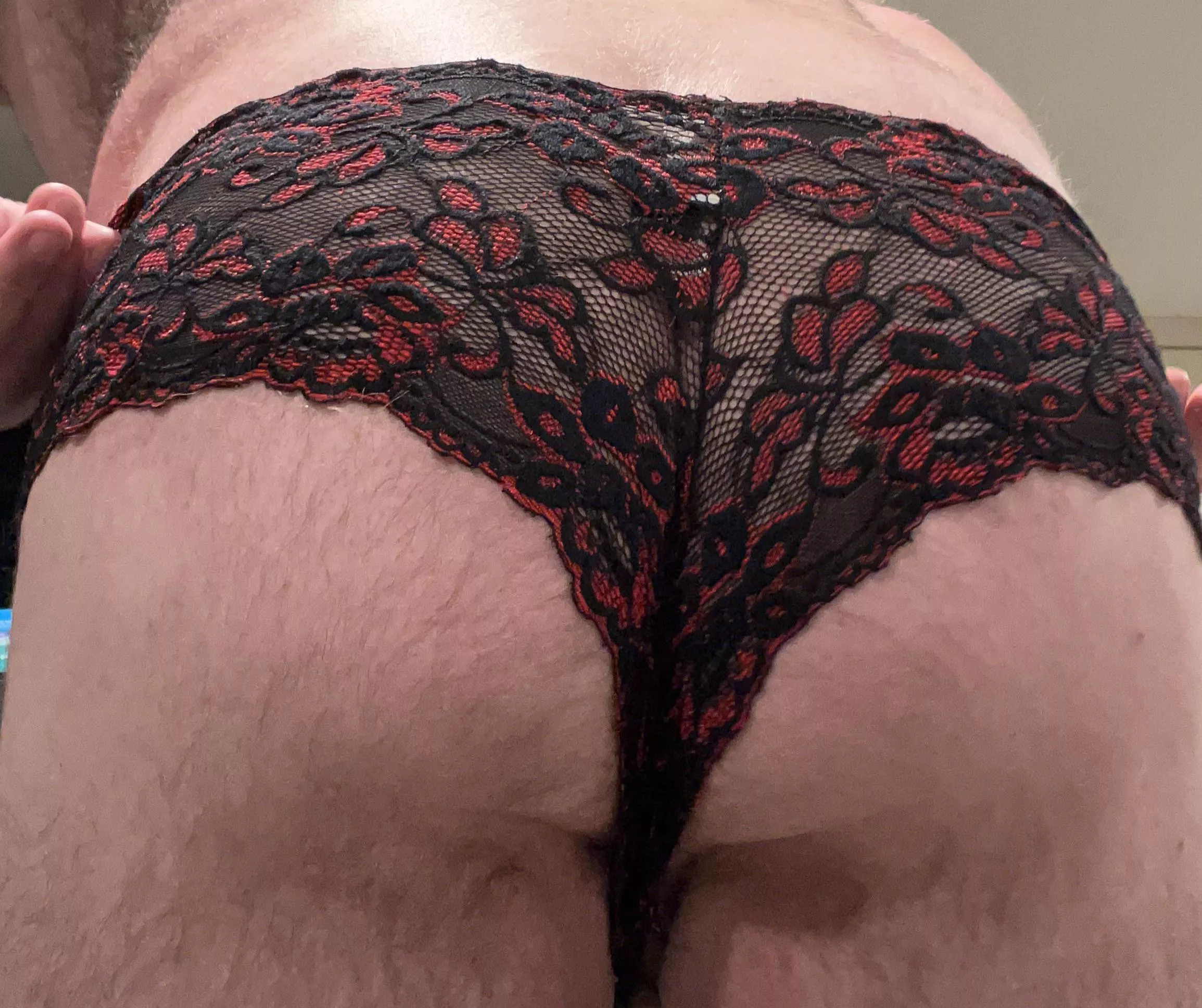 Wondering what you would do with my 38 yo ass K is mafuntime69- all ages.