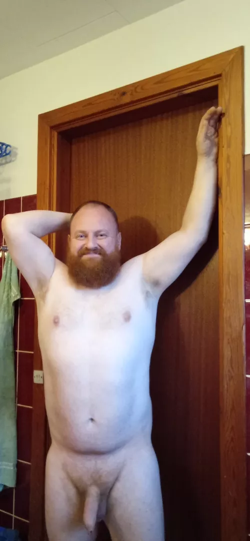 42 [M] You like my body? 😏😊