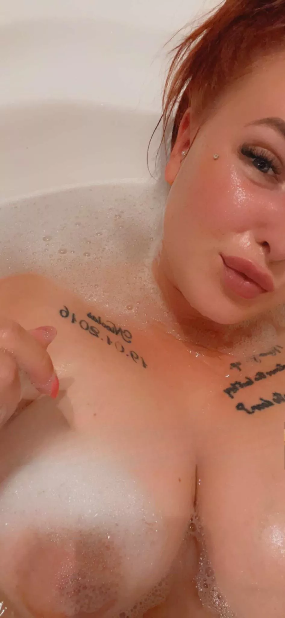 Anyone up for my gf? Can feed and reward with videos