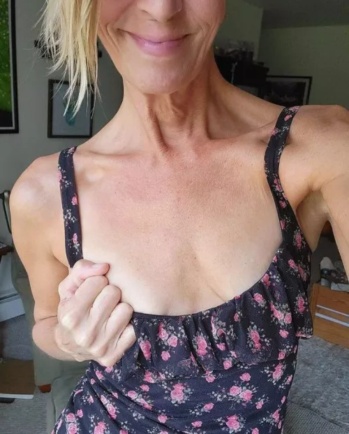 Cum on my tits