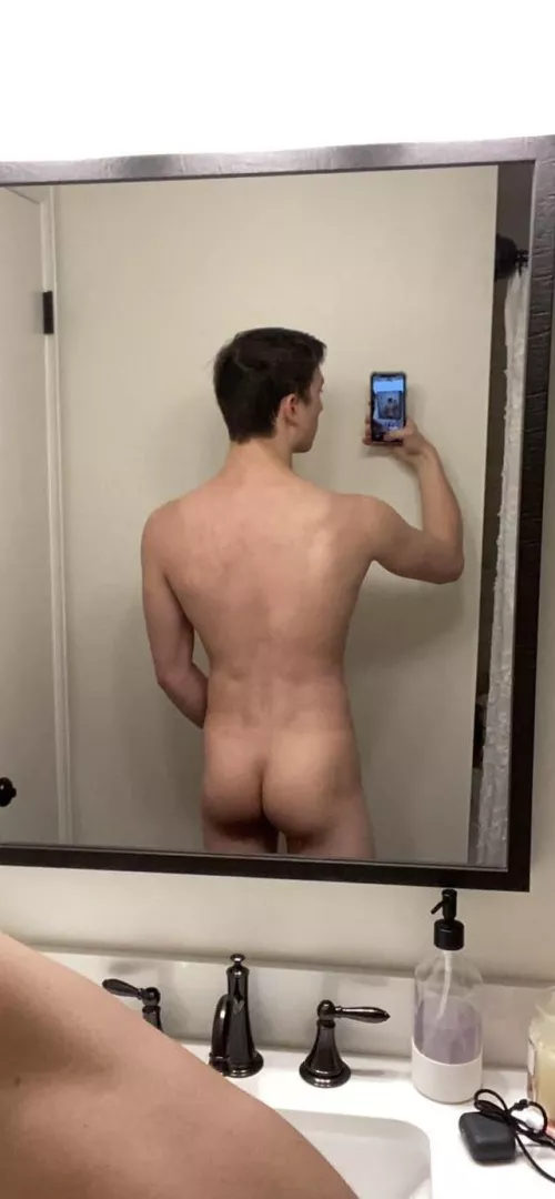 Do I have a nice butt?