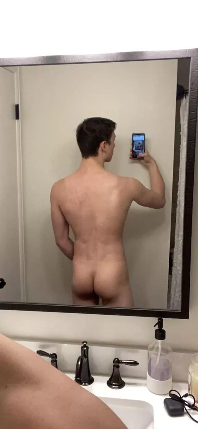 Do I have a nice butt?
