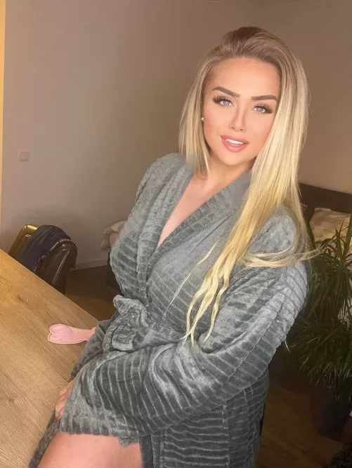 Does my natural boobs look appetizing to you?