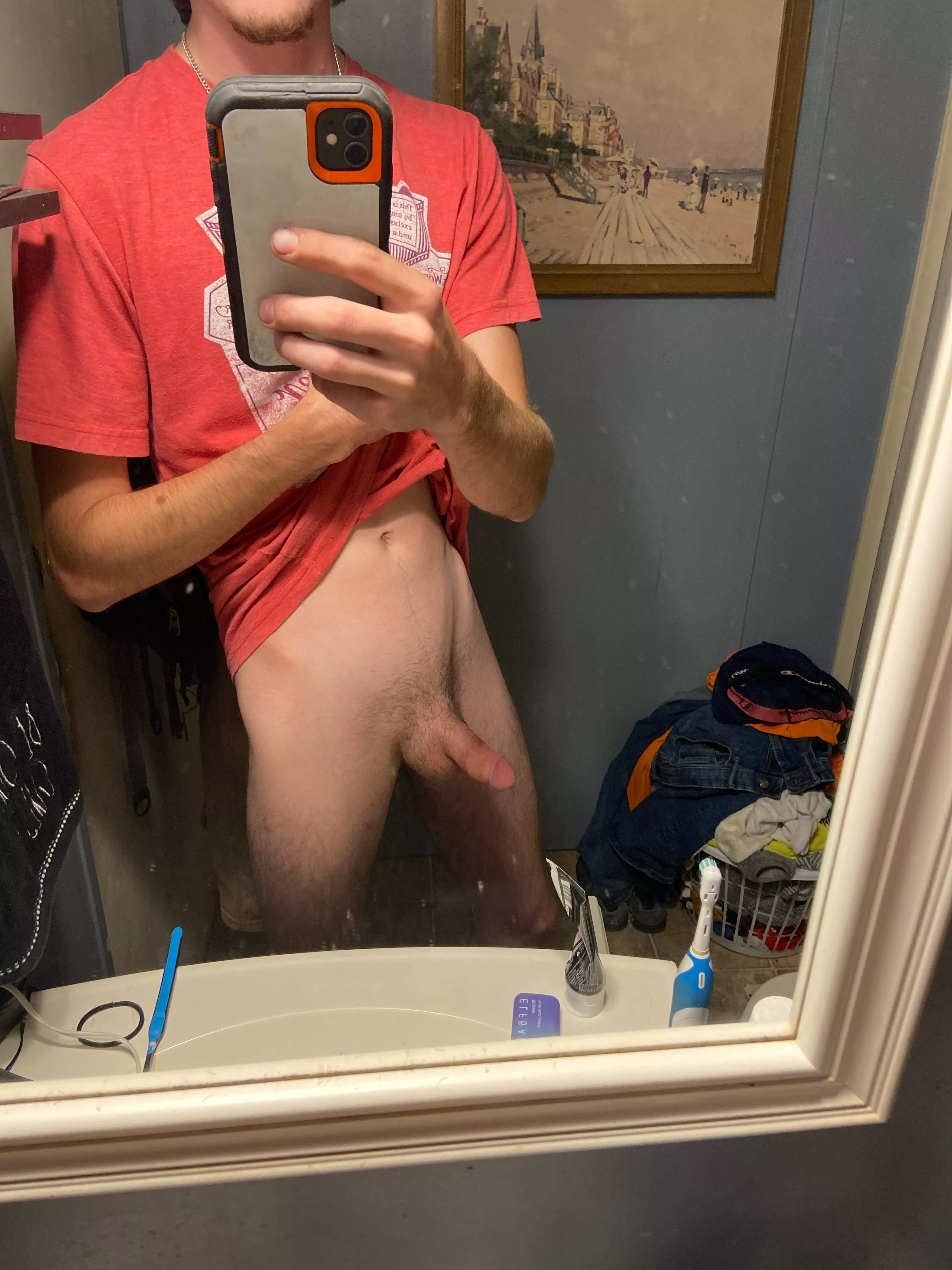 everytime i take my pants off i don’t know how to act 😂