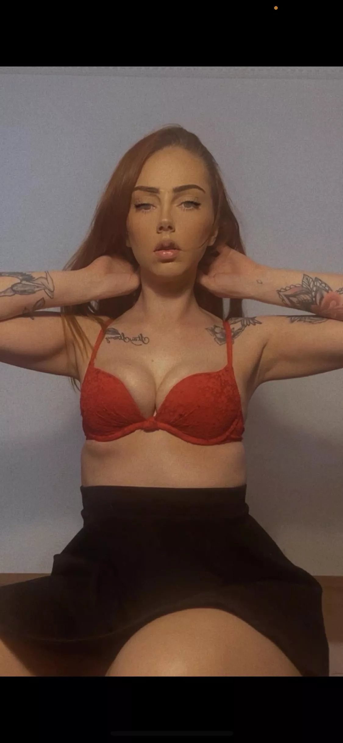 *free subscription trial* come subscribe for hot 🔥 content 💦 customs possible