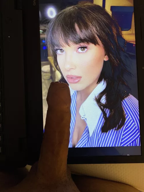 Fuck I love Millie 🤤