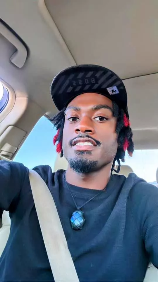 Happy Friday Bros♥️