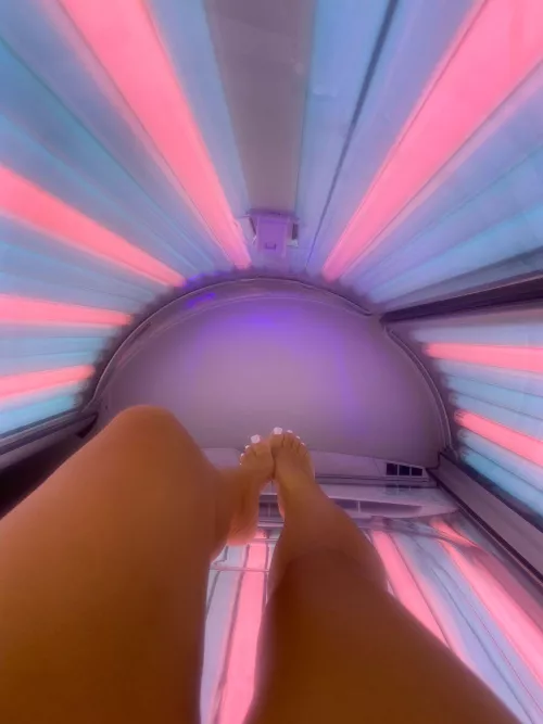 I wish I had someone to suck my toes on demand. Any takers?