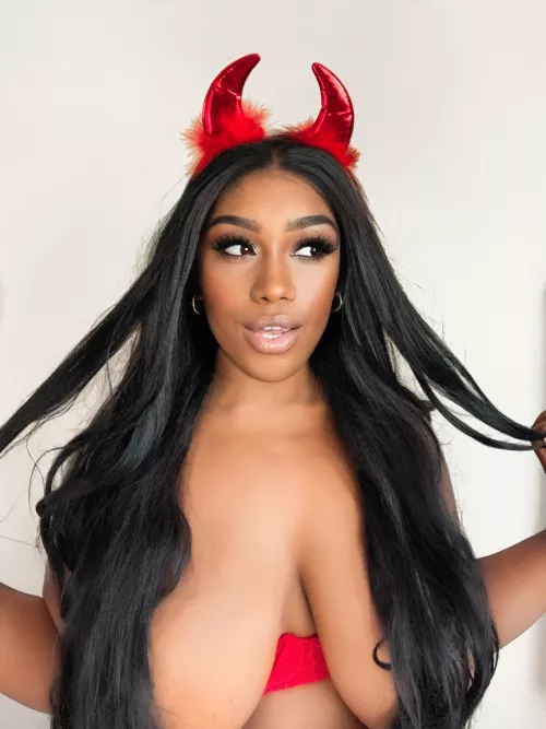 im ready to have a devilish time this Halloween❤️😈