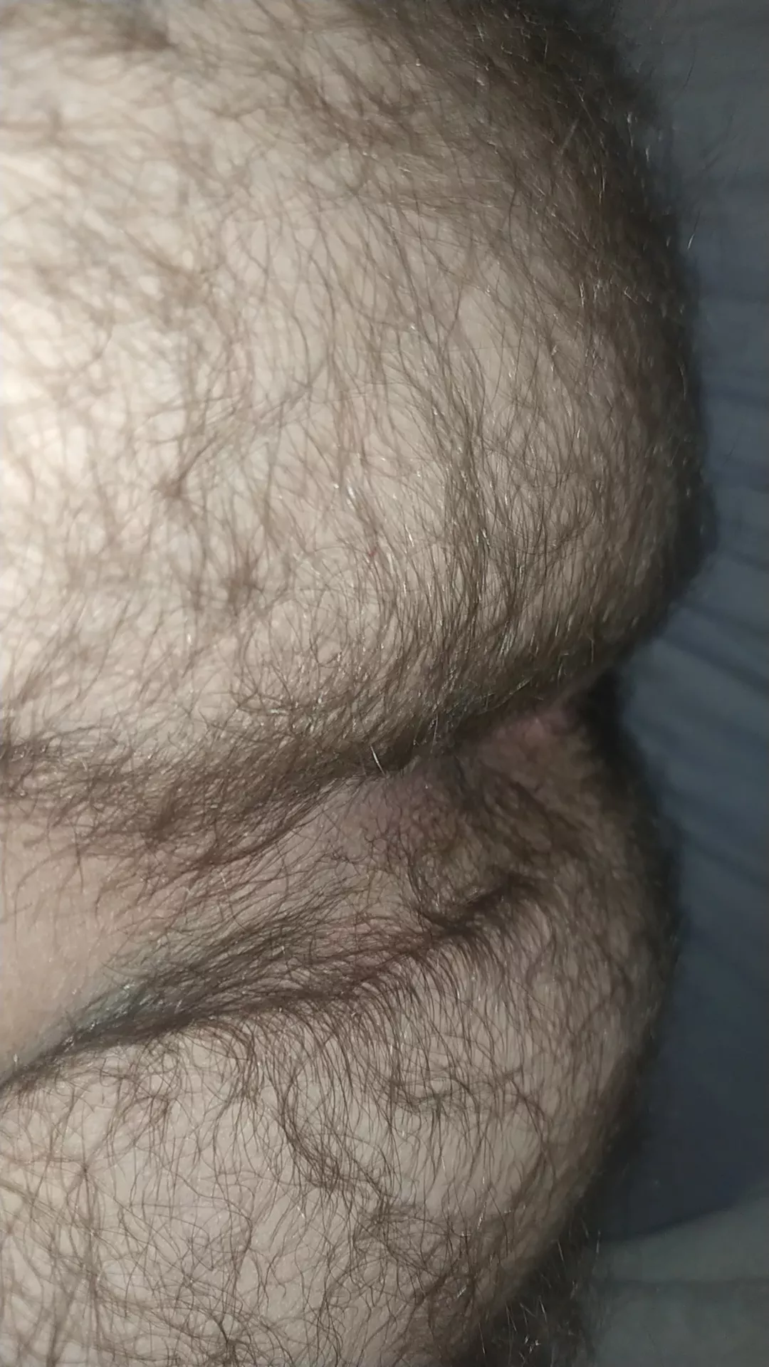 I'm so tight that I can't even put a finger, can someone help me?