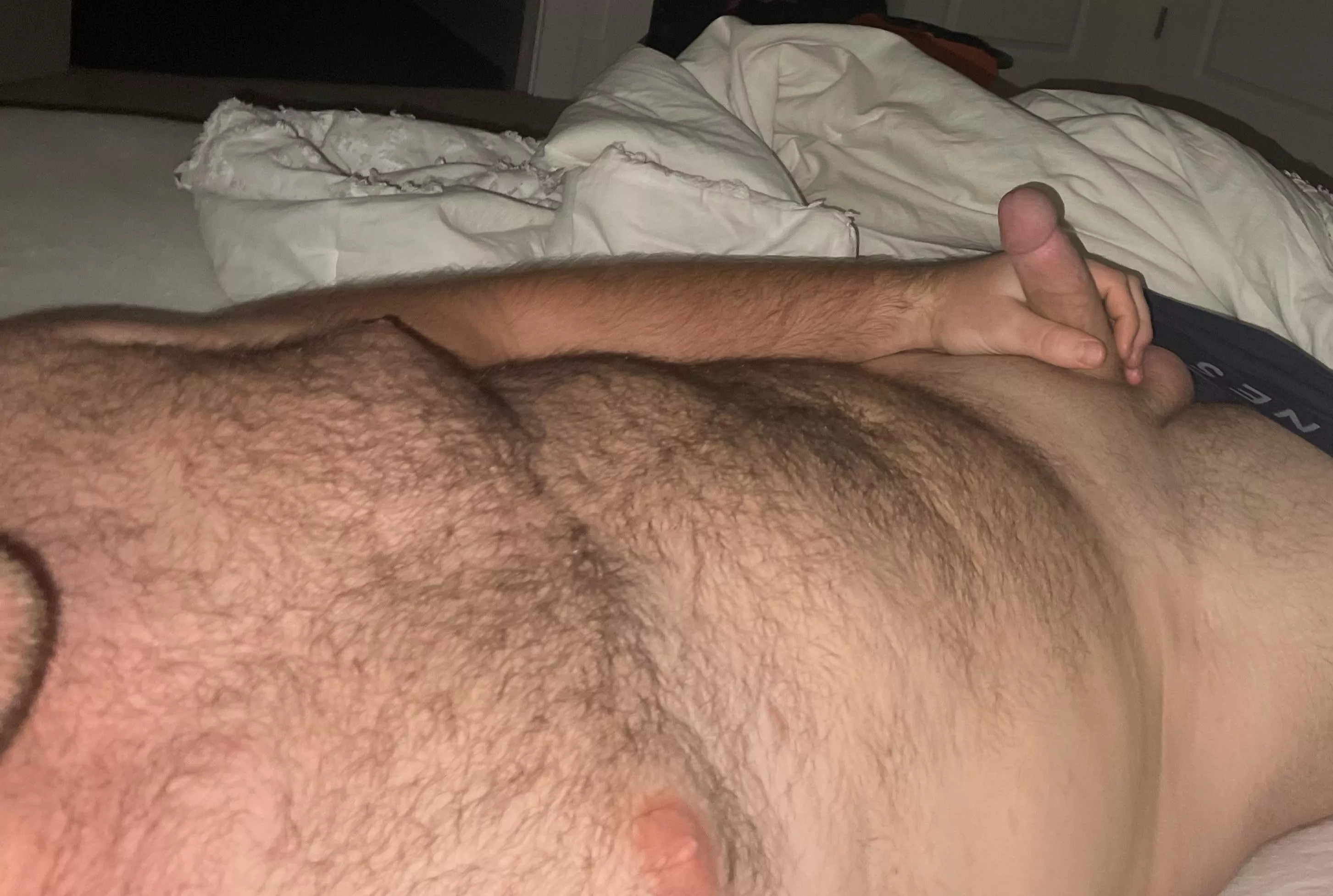 Weighed in at 322 lbs this morning, do I carry it well?