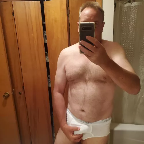 [50] daddy needs some female attention
