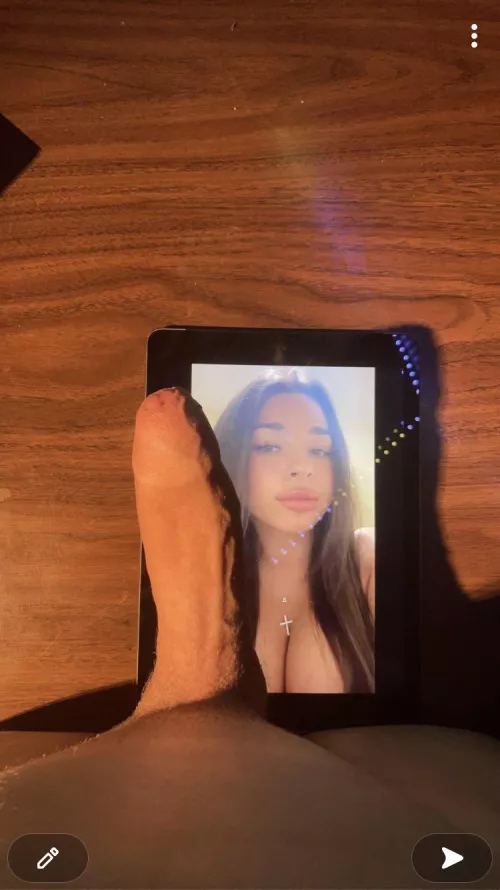 Cocking t€€ns right now