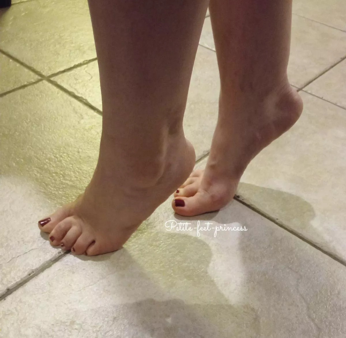 Do you like my feet???💦👣