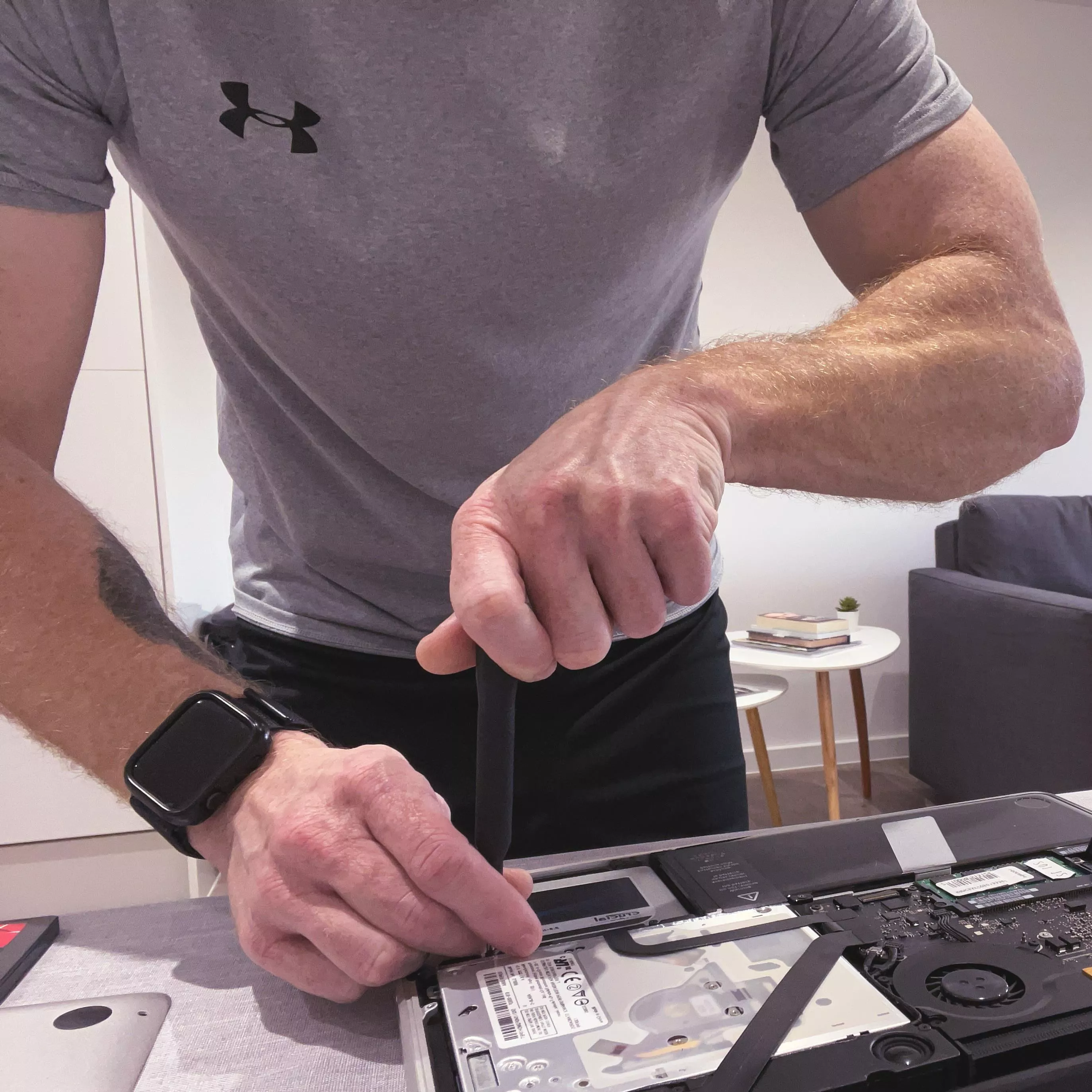 Do you need your stuff fixed? 🔧