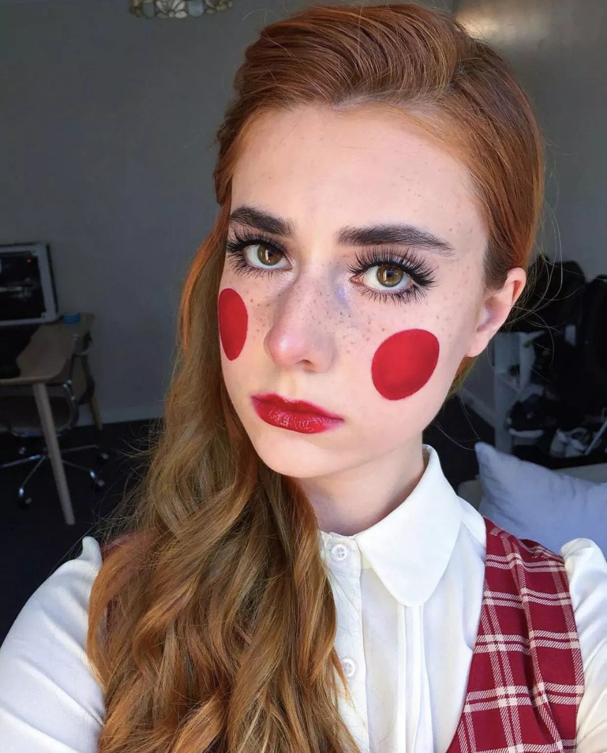 Flashback to Halloween a couple of years ago when I dressed like a ragdoll 😳