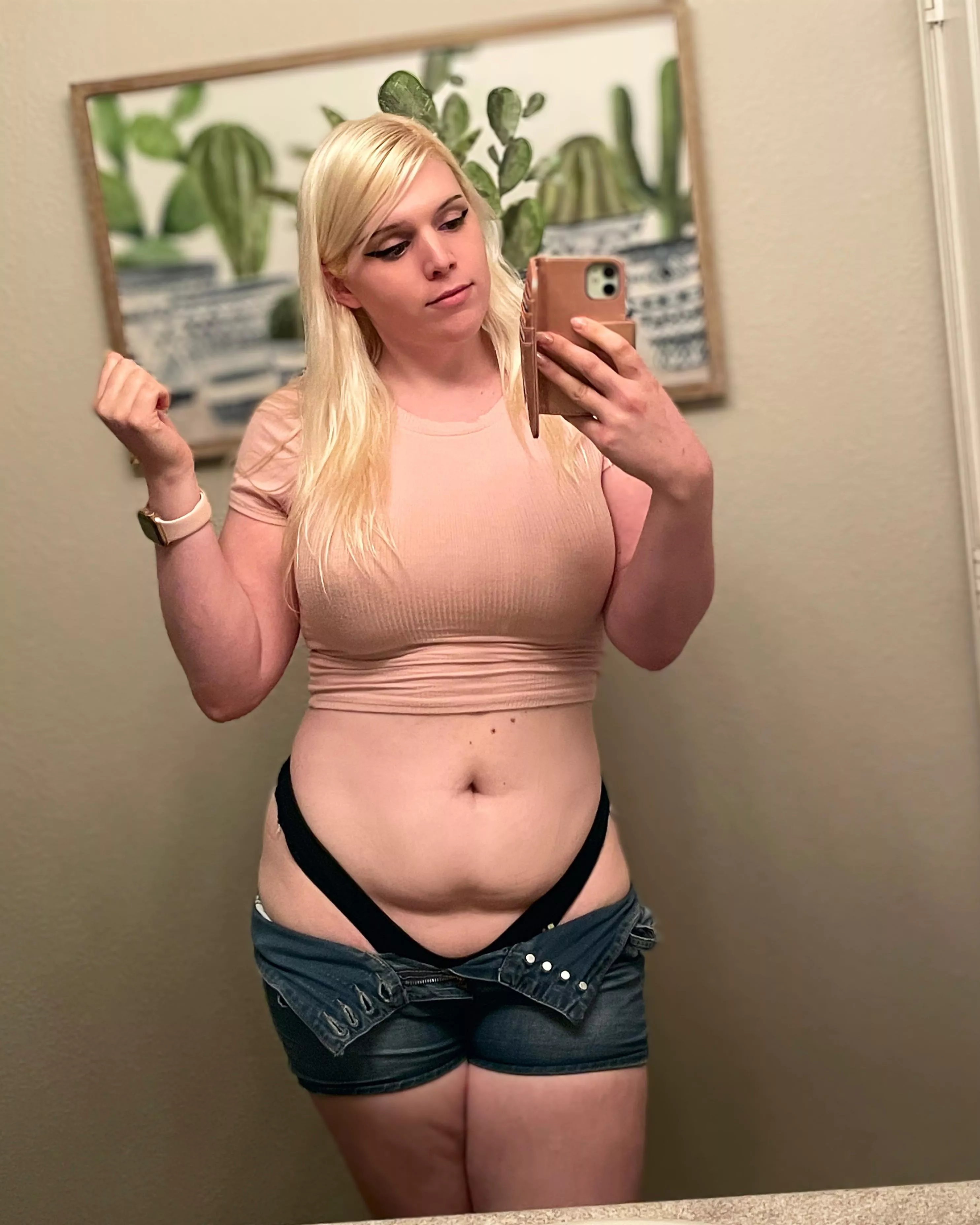 Good morning I brought you trap hips, I hope you like? 🥺