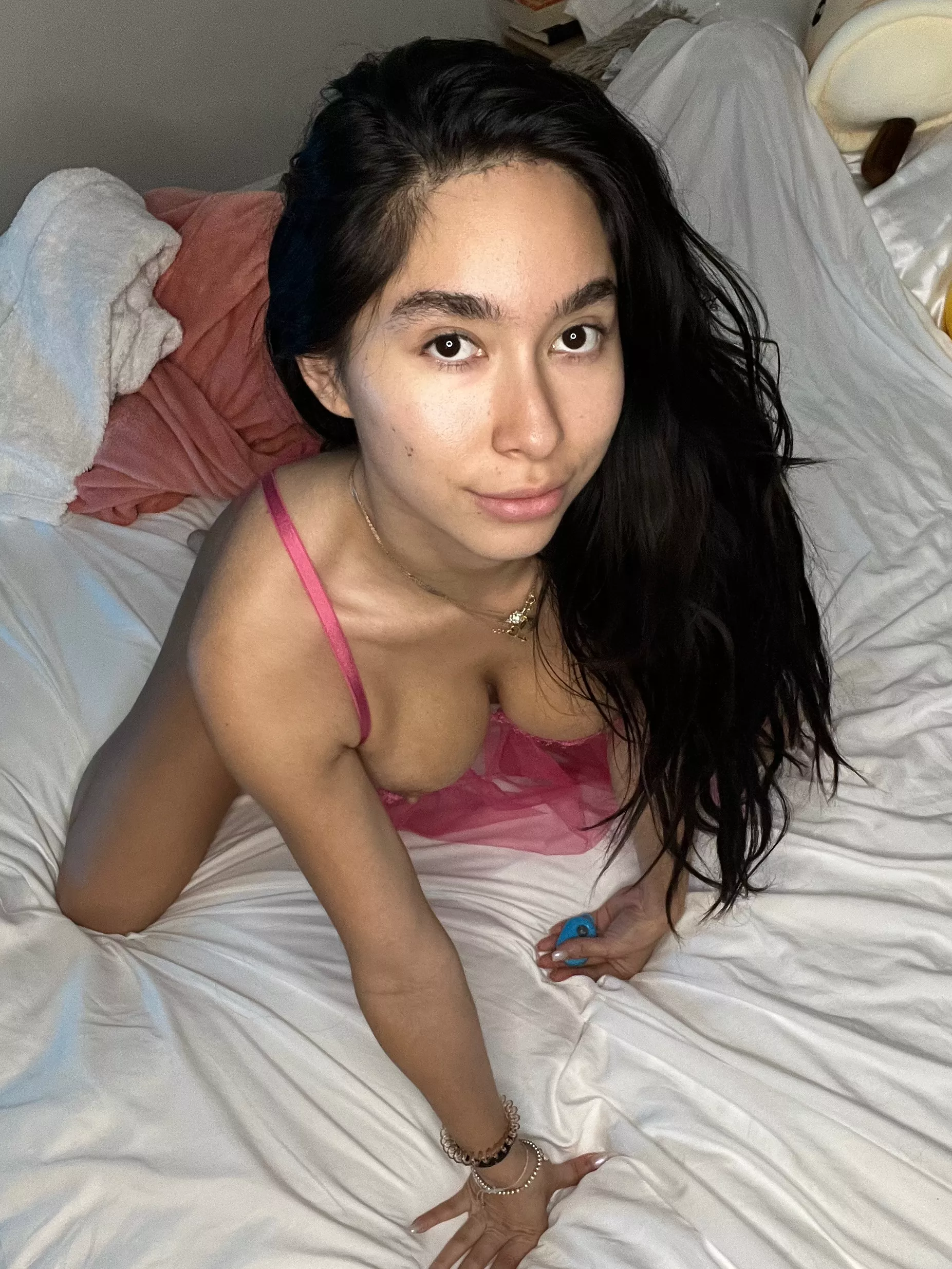 I know where my body weight is located I know how to make my body weight feel good