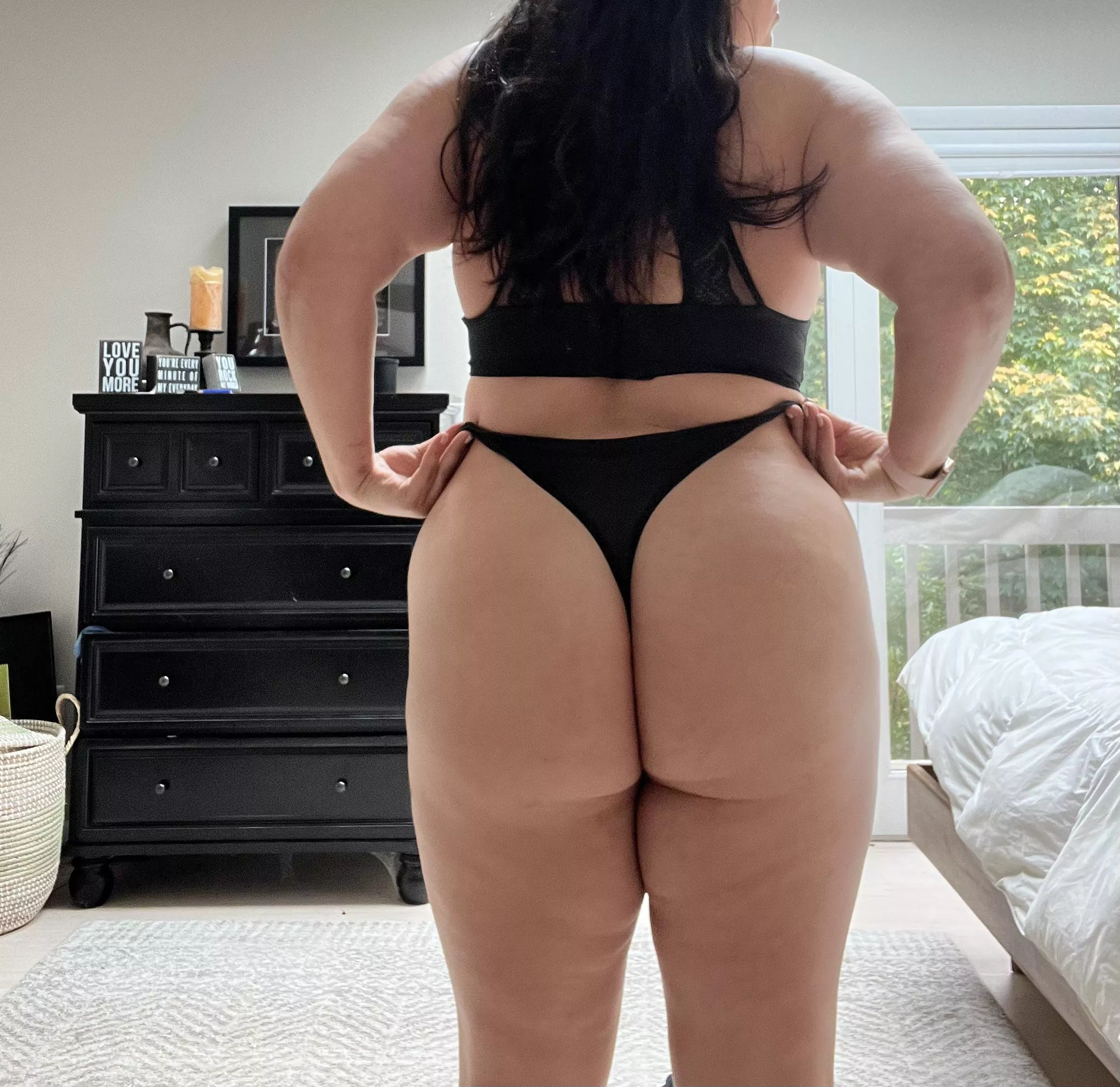 I wish my ass was shiny with your cum 🎂