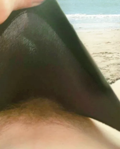 I'm a Bushy Bikini Beach Goer ,No Plan to Shave for Summer 😘🚫🪒