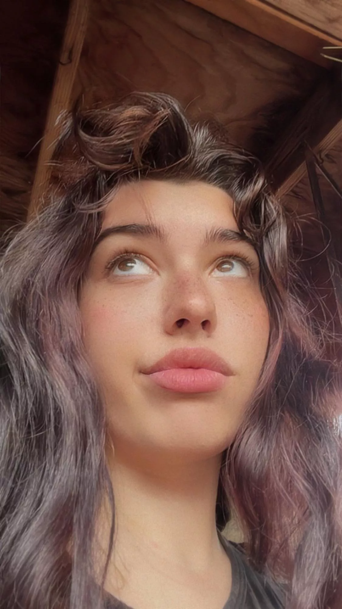 Italian dad x Black/Hungarian mom = 20 year old small business owner lol (f20)