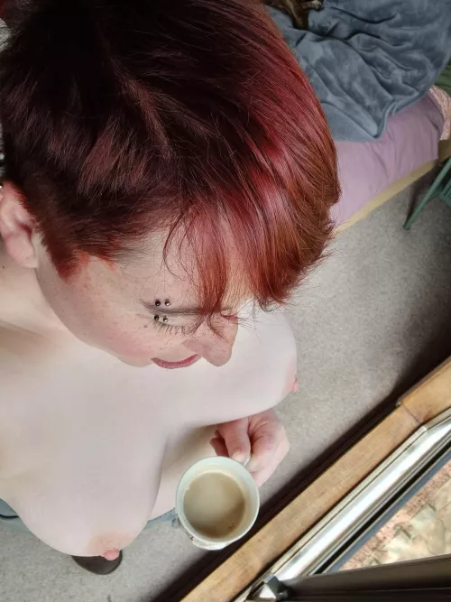 Lazy Sunday afternoon enjoying a piccolo... freshly died hair, hence the red on my skin 🤣