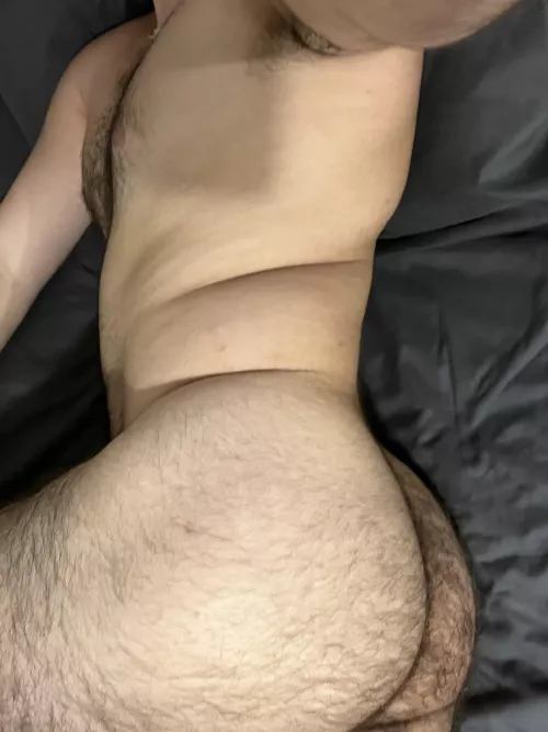 Let’s have a lazy weekend together