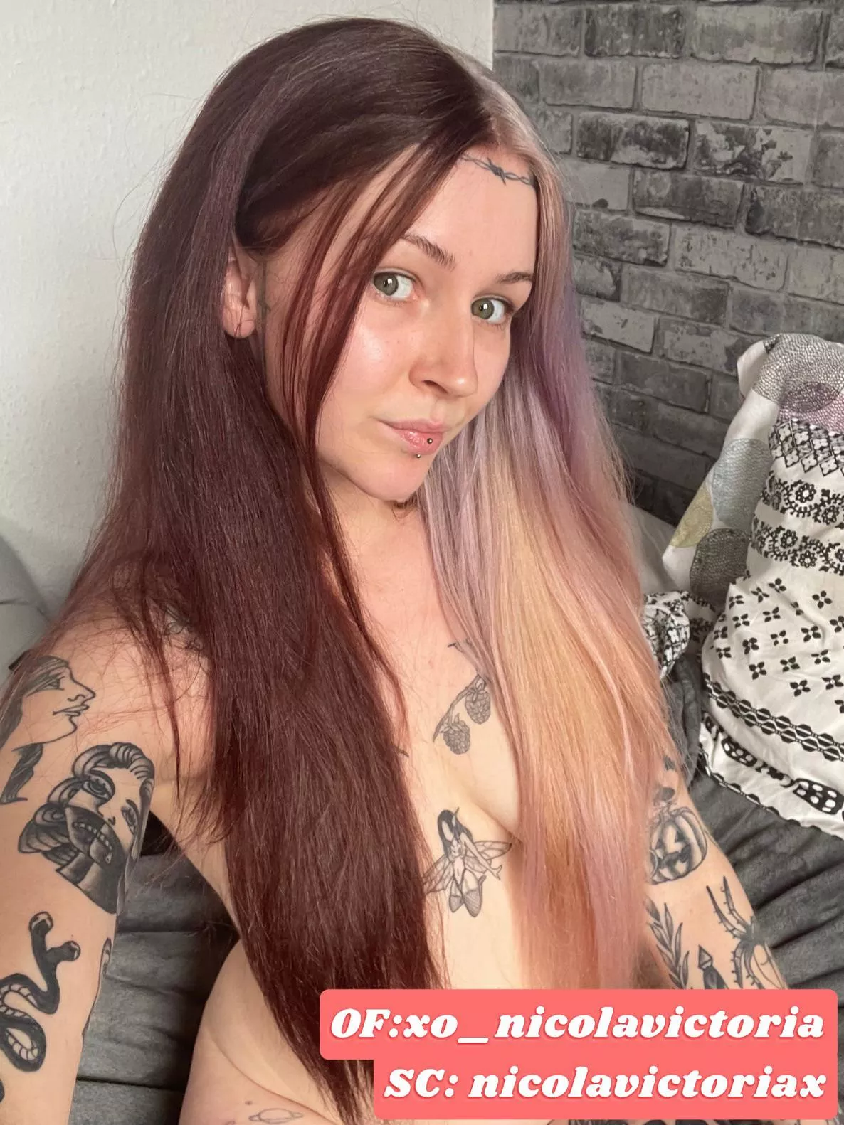 [SC]: nicolavictoriax💦OF: xo_nicolavictoria🍒very kink friendly switch🍑let me play with you😈