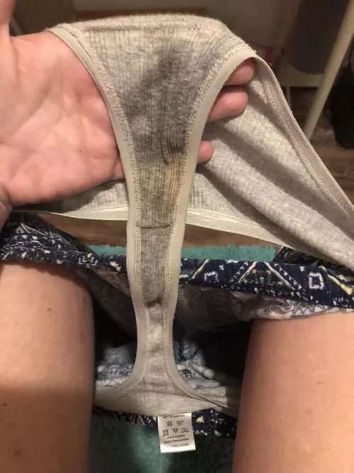 [selling] Ready to ship for $45 ! Worn 2 days heavy BO scent - price includes discreet shipping and 2 photos