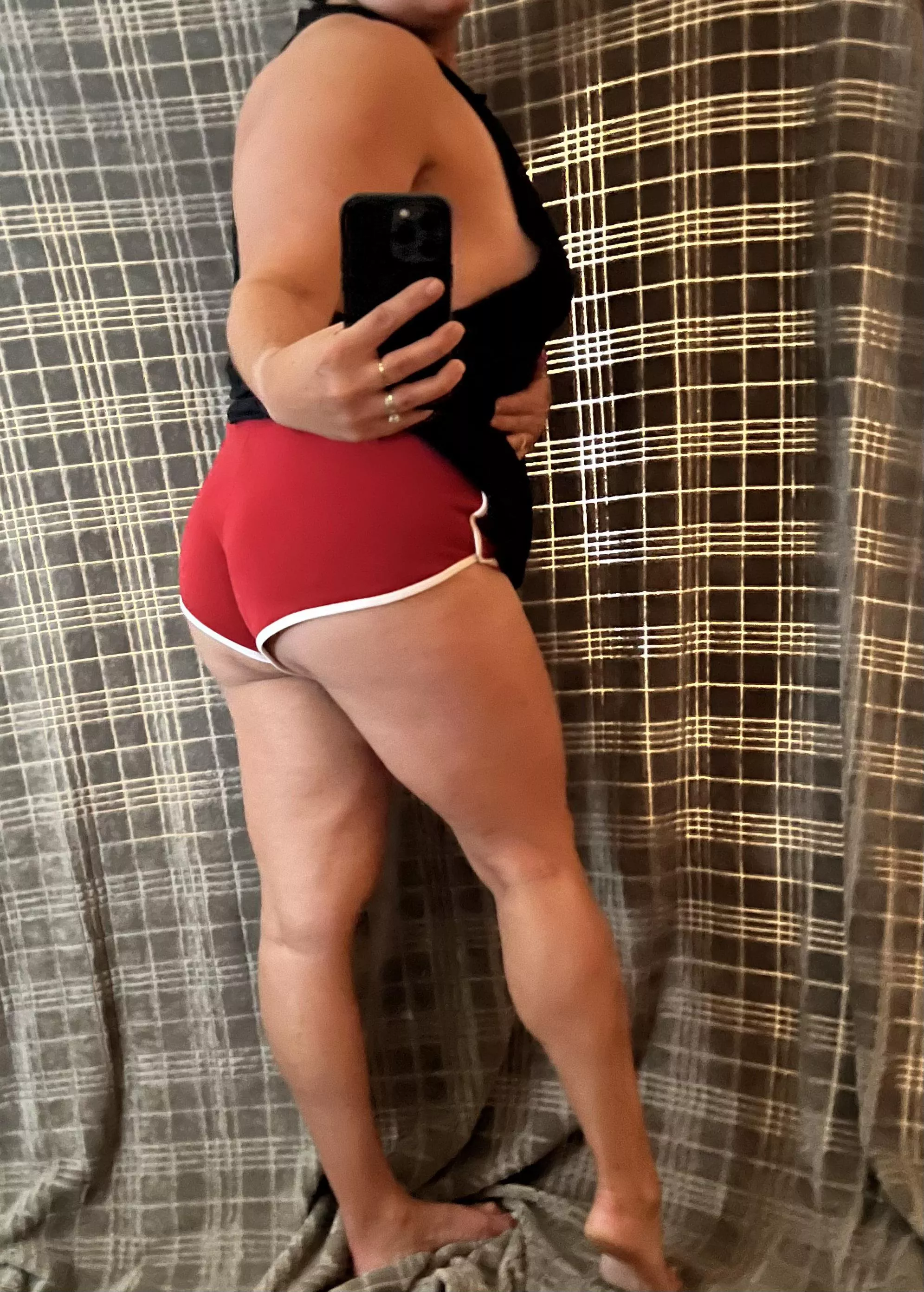 Stay home or go to the game, what do you think I decided on?