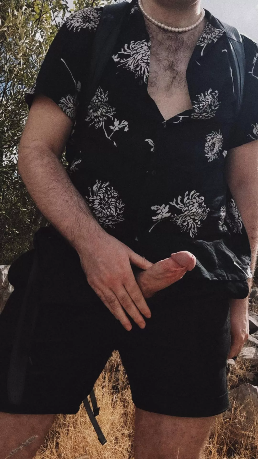 What ya waiting for hun? Open up and take it in 😏