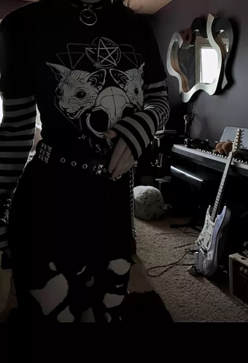 A kiss goodbye, your twisted shell, as rice grains and roses fall at your feet. We’ll say goodbye, the hundredth time, and tomorrow we’ll do it all again