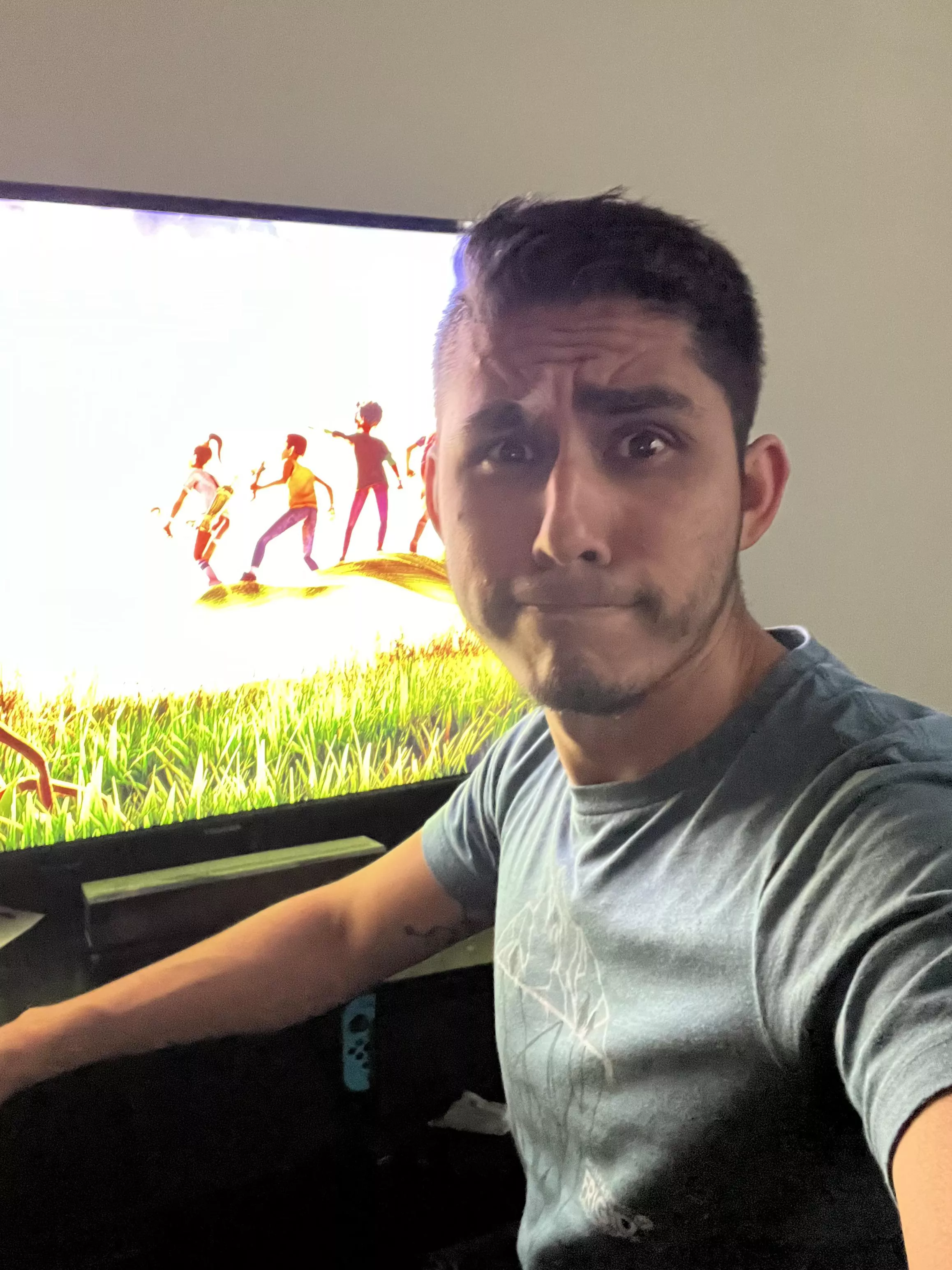 Chill Sunday vibes means a hike and then some Grounded.