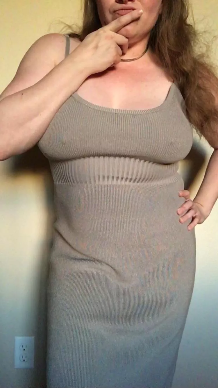 Couldn’t find a bra for this so I said “Oh well!” 😉 My date was pretty happy. 😁