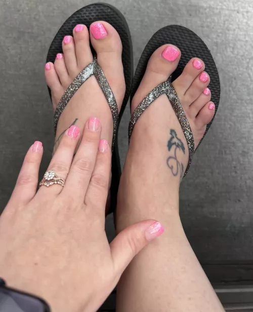 Do we like the hot pink? 💗