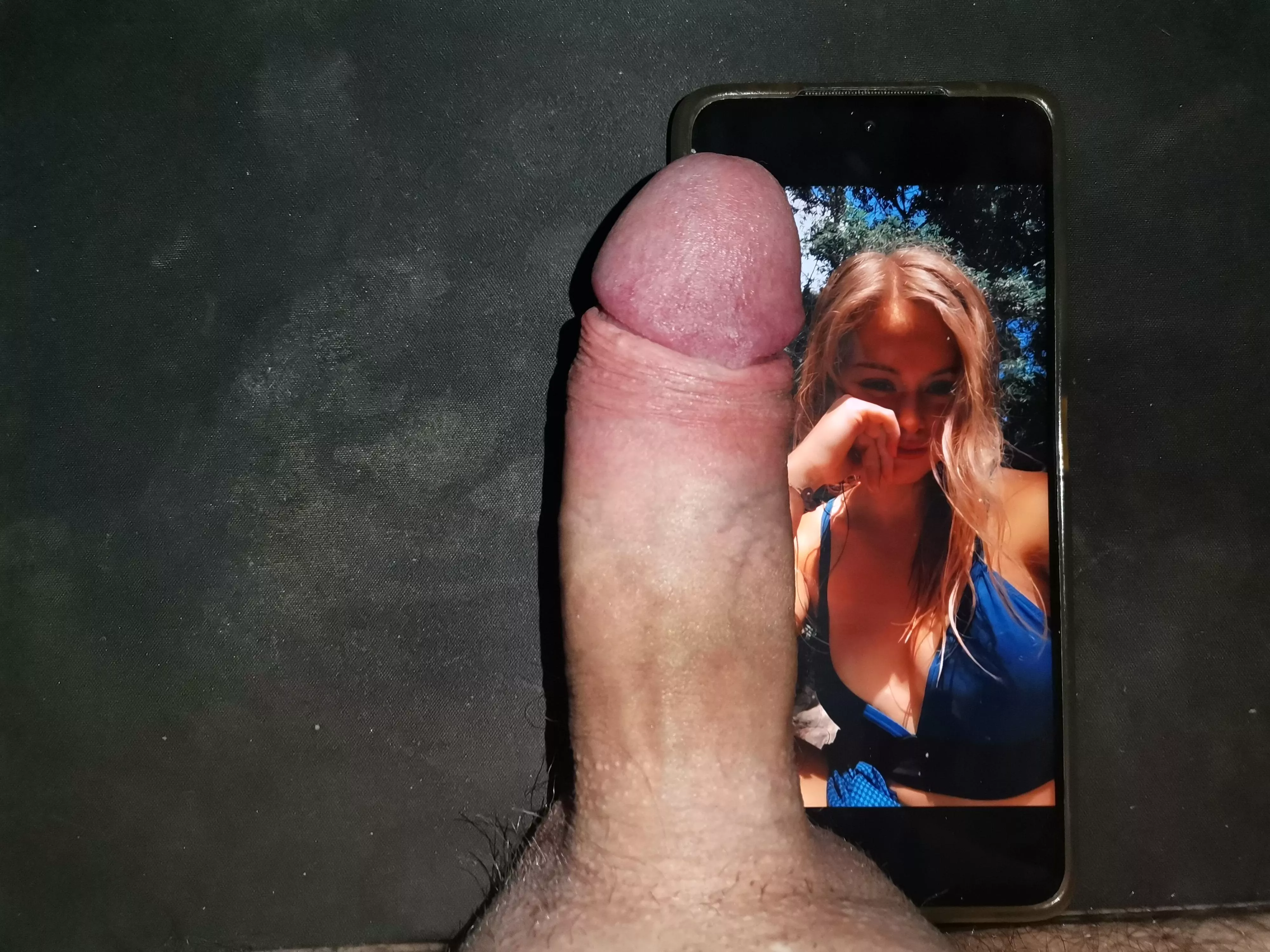 doing tributes dm me