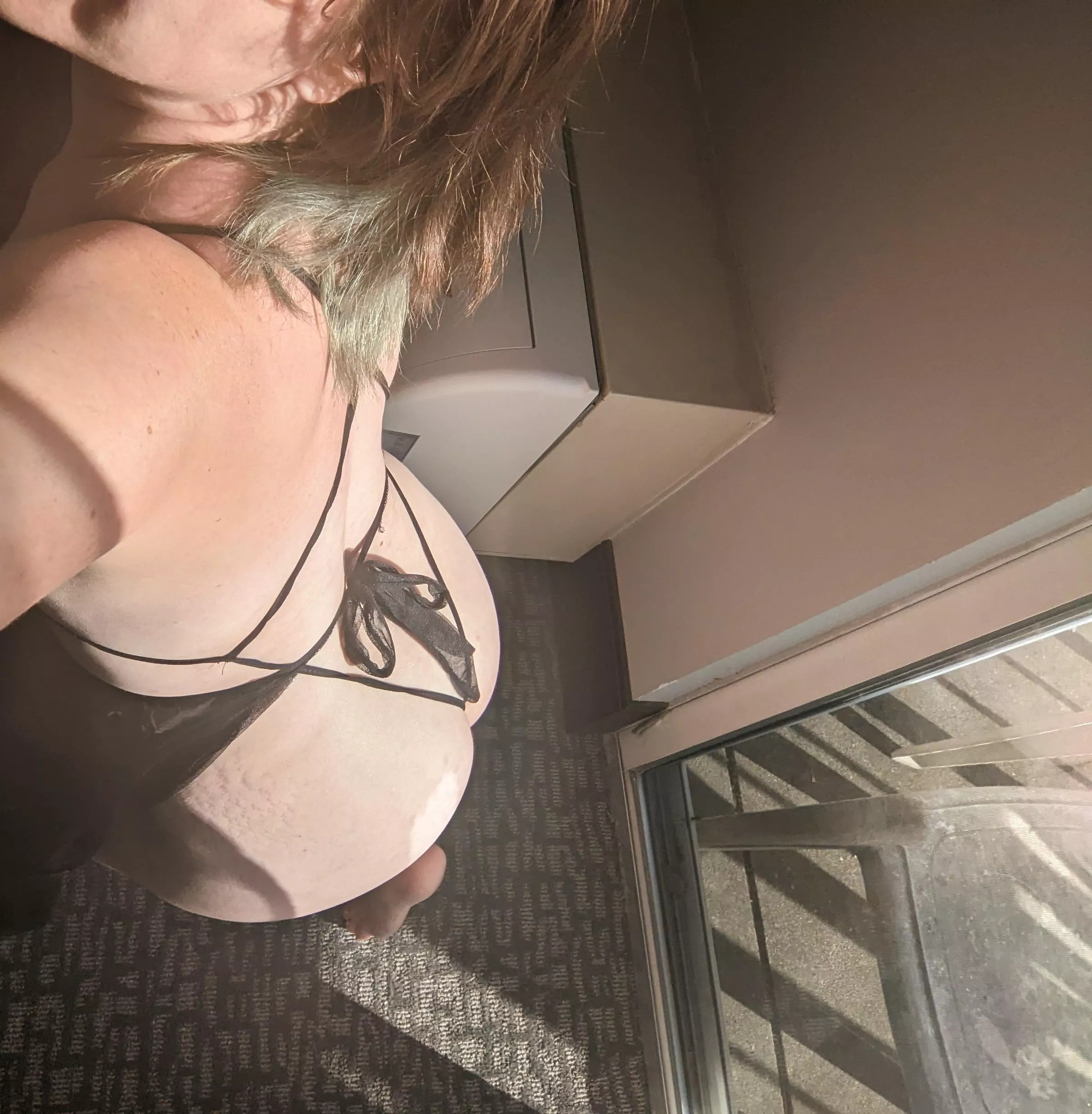 I love the sun on my skin 🥰