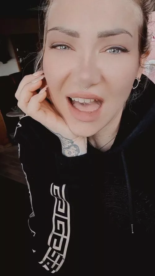 in the mood for cock or cum 😇