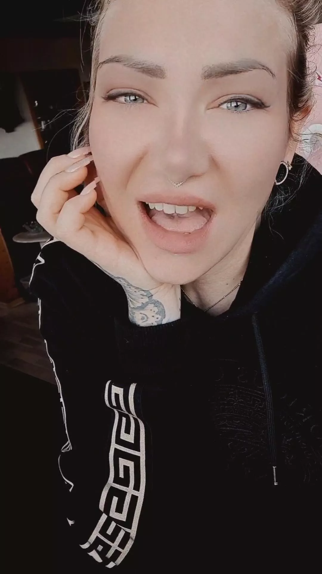 in the mood for cock or cum 😇