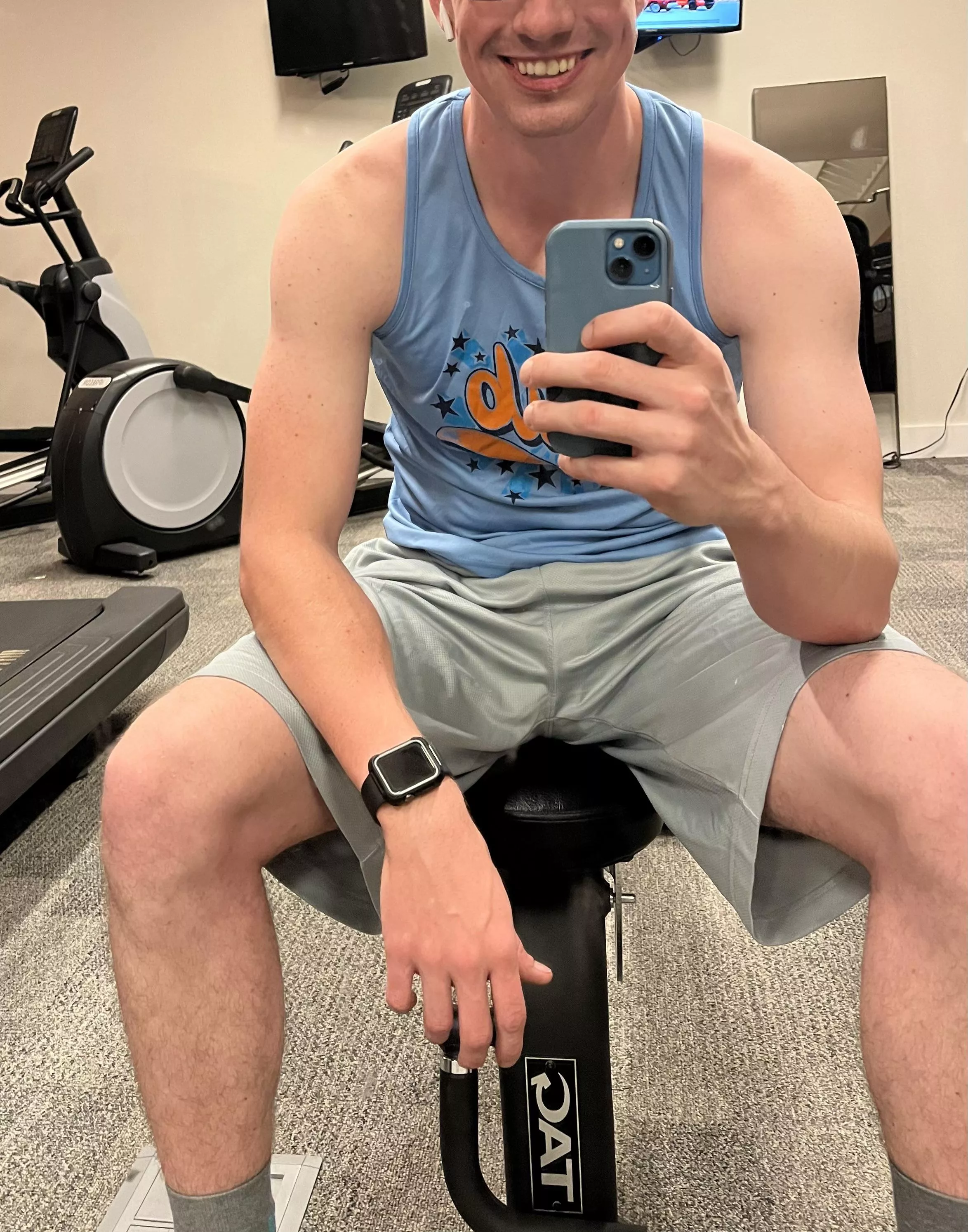 Quick workout to end the day! Let me know what you think